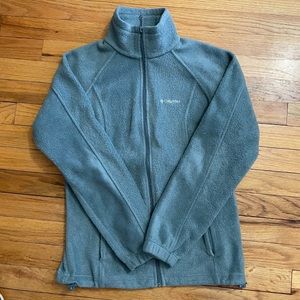 🎉8X HP🎉Women’s Columbia Fleece Jacket - Size Small - Very pretty color!